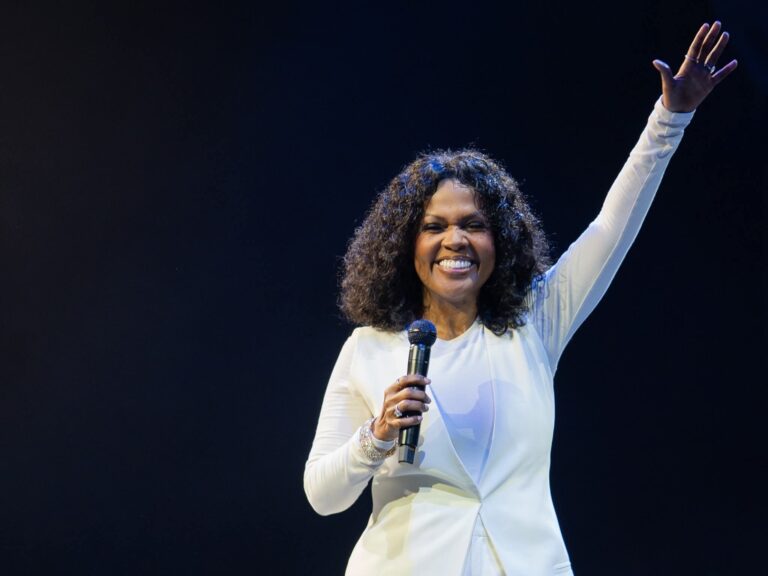 cece winans holy forever (with lyrics)